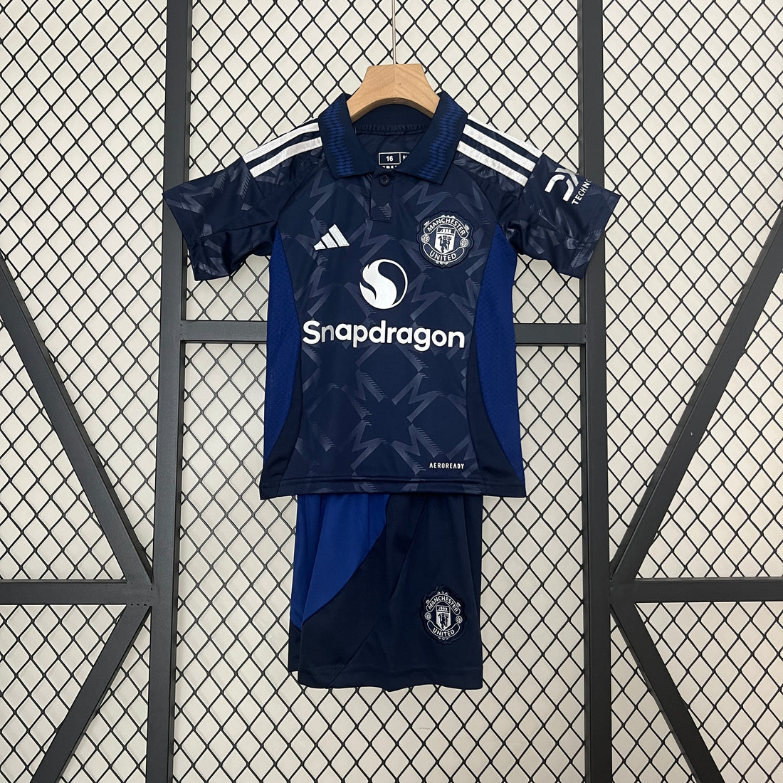 Manchester united 24 25 | Kids Football Kit Away