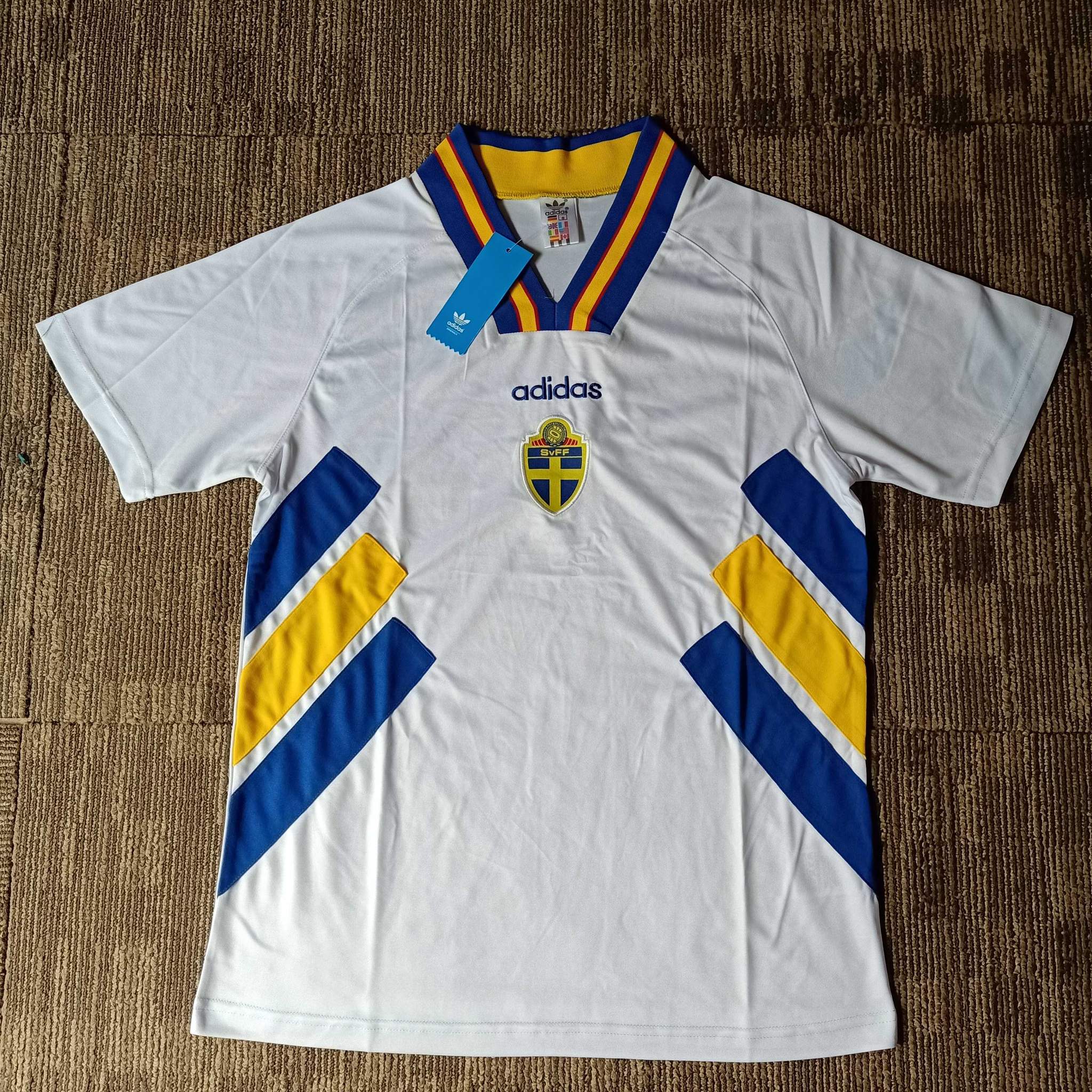 1994 sweden away jersey