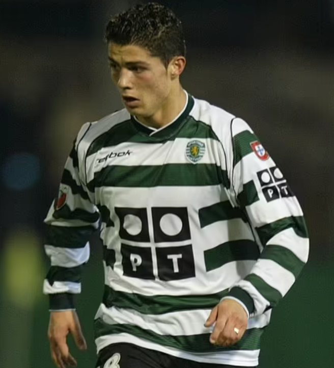 Sporting Lisbon Retro Jersey 2001/2003 Long Sleeves