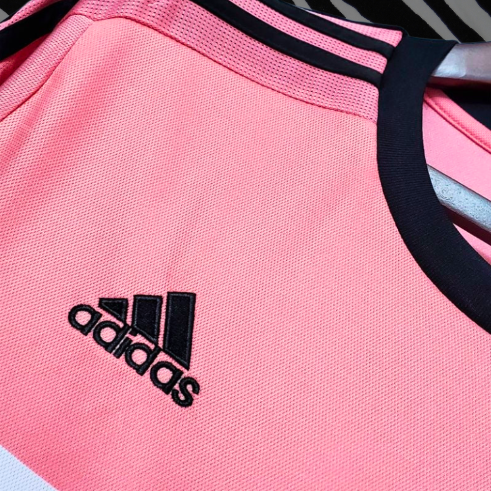 2015 2016 Juventus Away Retro Jersey Pink