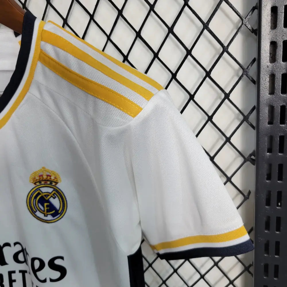 Real Madrid Home Kids Football Jersey 2023/24